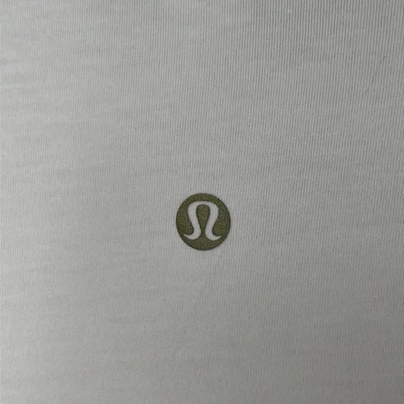 Lululemon Cortes Crop T-Shirt Logo White Special Edition - Picture 11 of 12